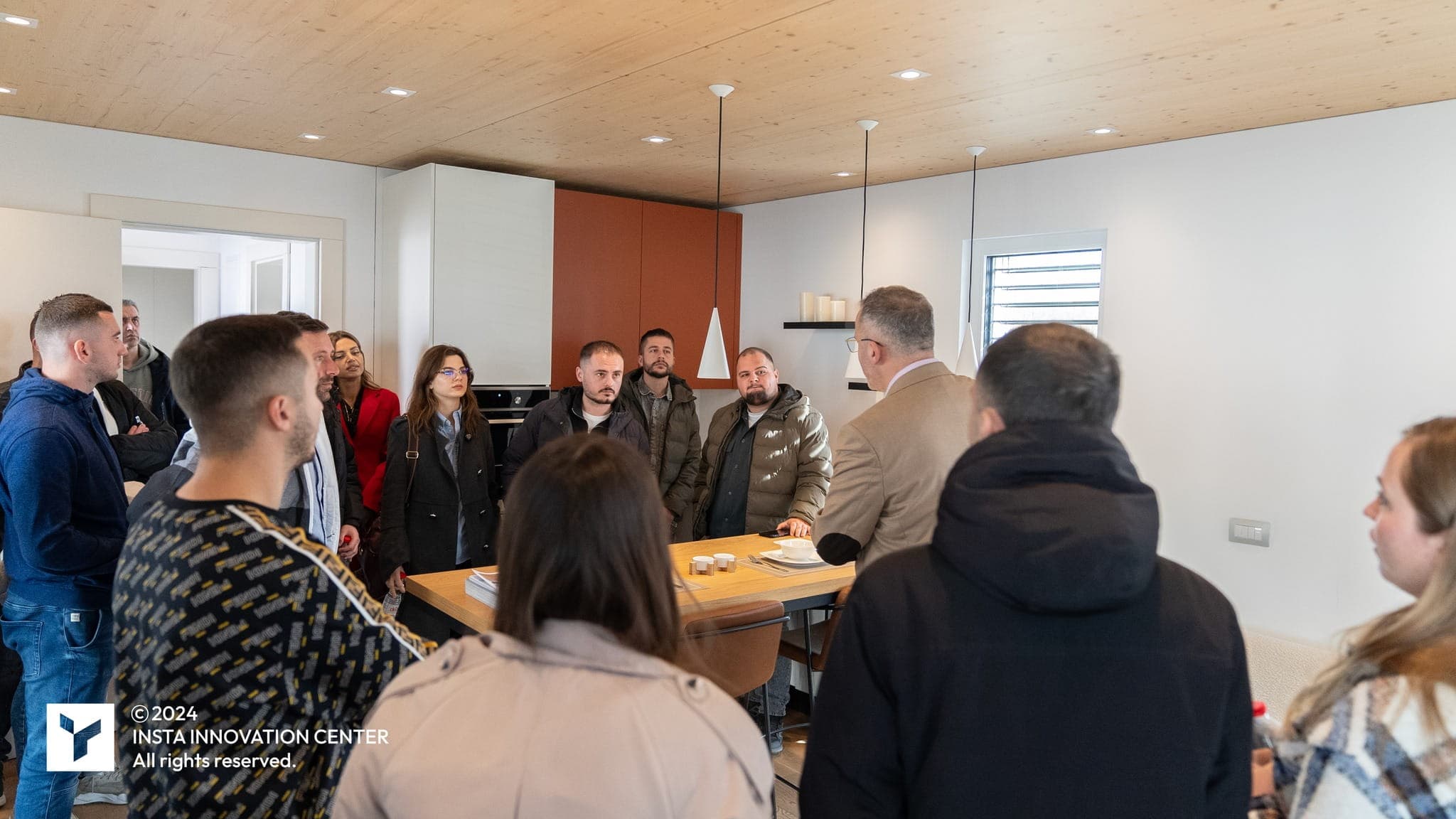 Ein Studienbesuch im Insta Innovation Center: Globale Jugend durch Innovation und Nachhaltigkeit inspirieren
